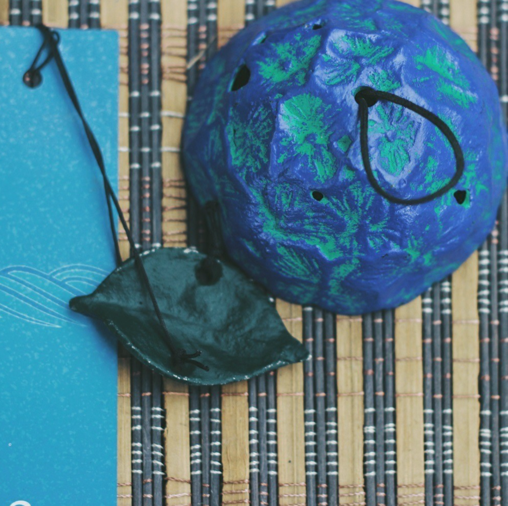 Japanese Handmade Hydrangea Wind Bell / Furin Garden Decoration With Wish Paper