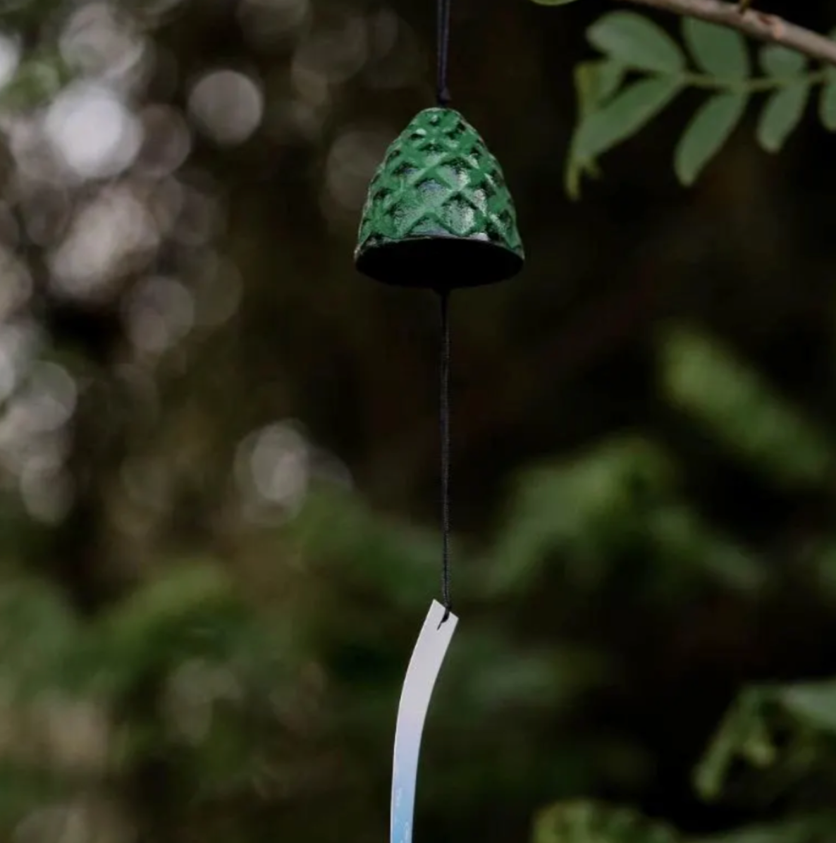 Japanese Cast Iron Pine Cone Wind Chime Vintage Garden Hanging Bell for Patio